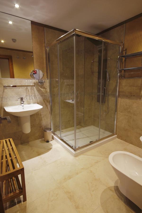 Hotel Boutique Villa Erina By Bossh Hotels - Adults Recommended Manilva Eksteriør billede