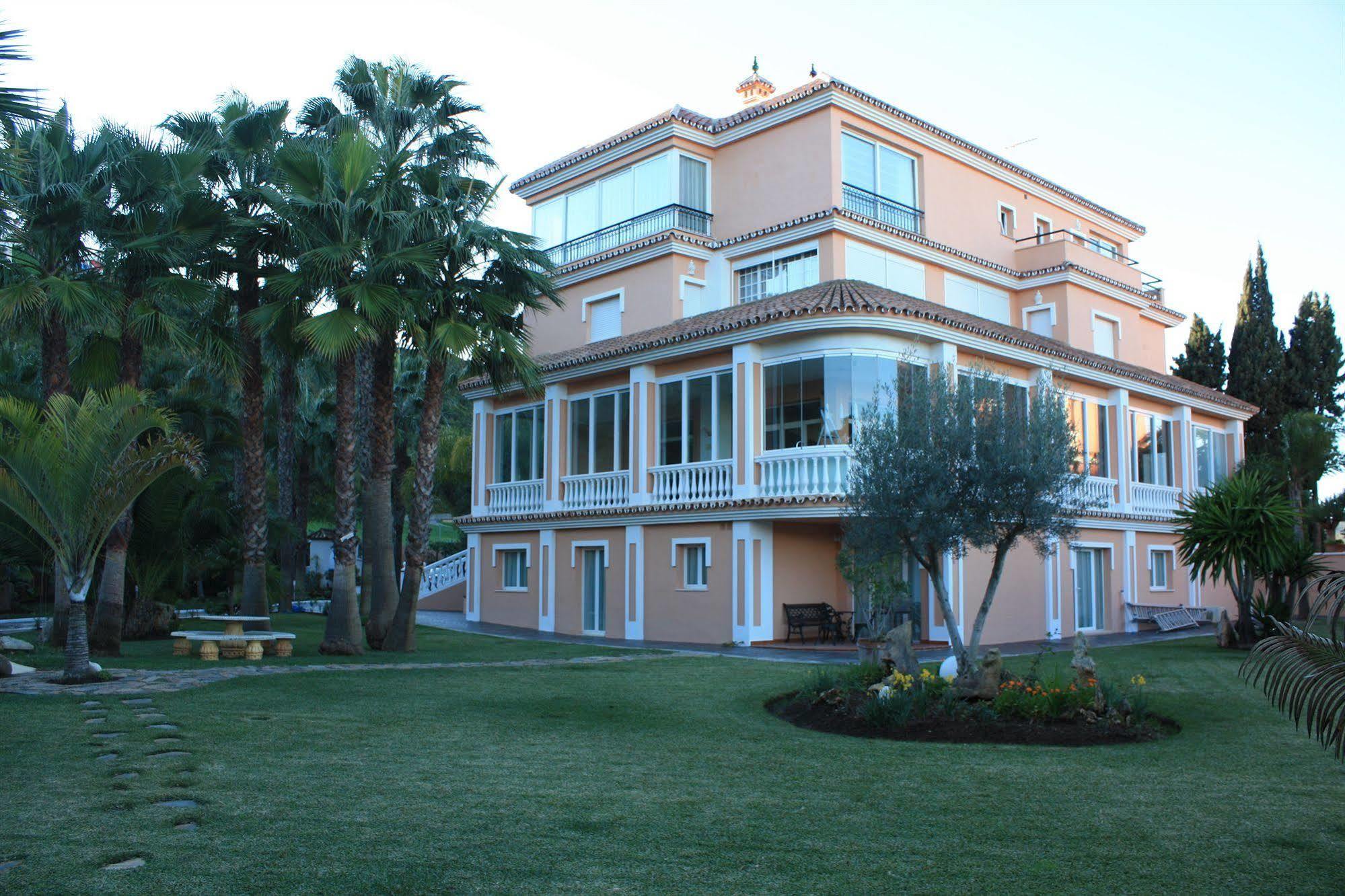Hotel Boutique Villa Erina By Bossh Hotels - Adults Recommended Manilva Eksteriør billede